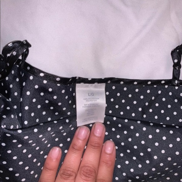 Sleek Night Gown - Picture 3 of 3